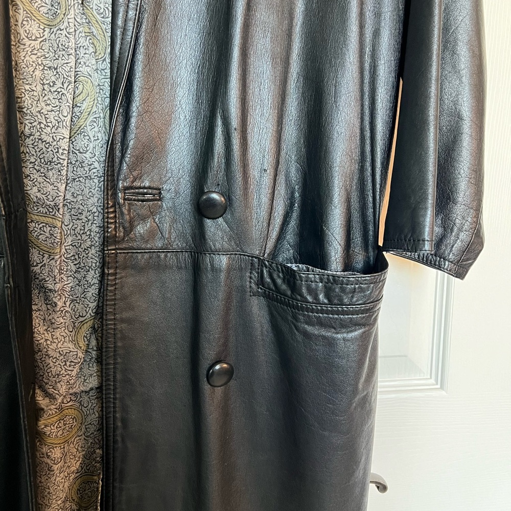 Vintage Black Leather Long Coat - Picture 6 of 10